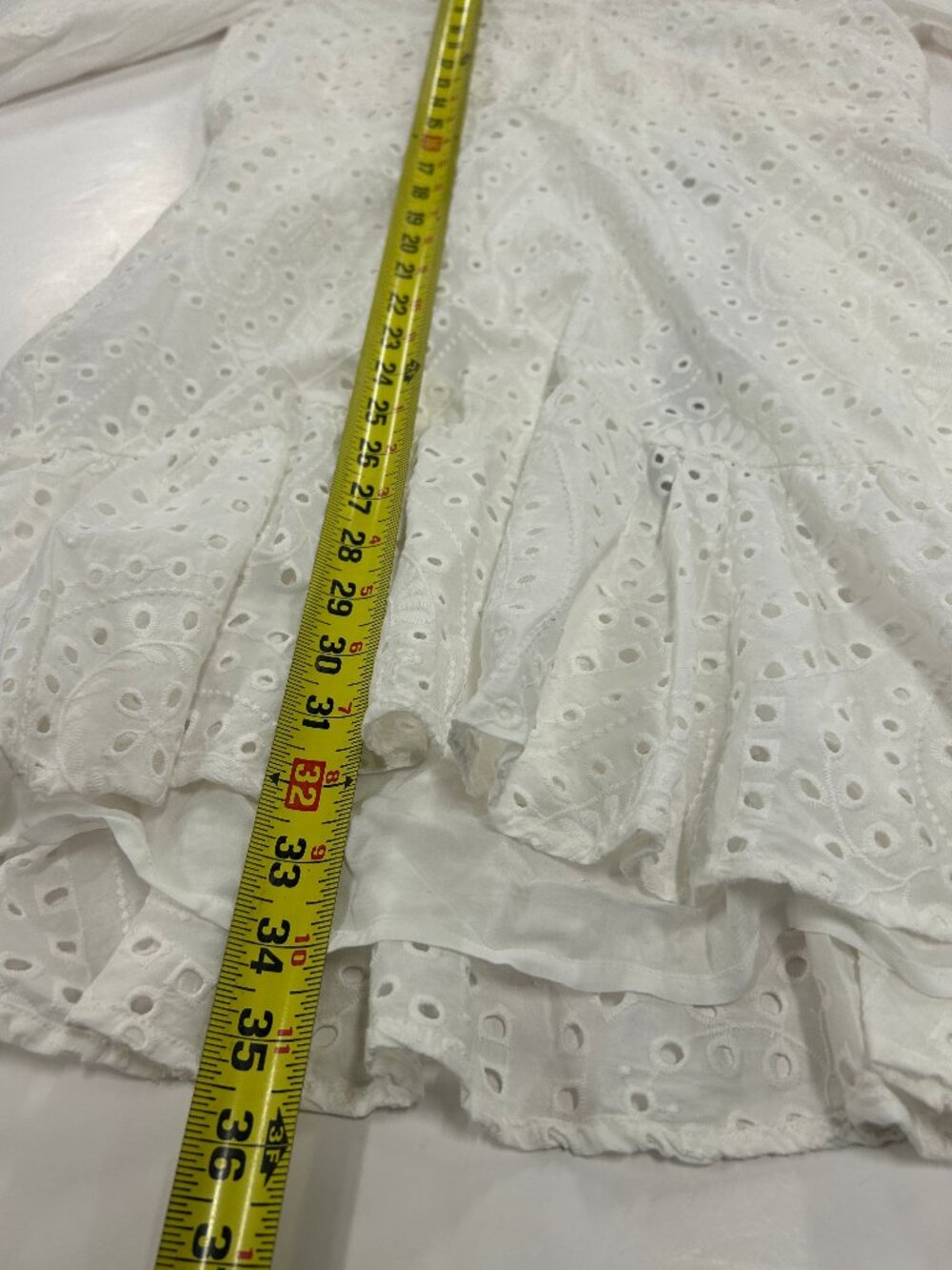 BCBGMAXAZRIA White Eyelet Lace Mini Dress Size 12 Boho Cottagecore Romantic - Picture 6 of 14